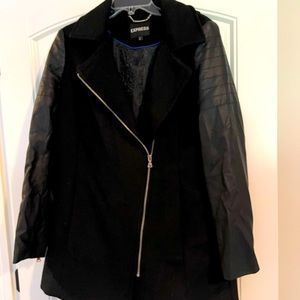 Express black pea coat size medium EUC